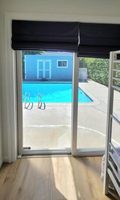 Вилла Newly Furnished Pool House Лос-Анджелес Экстерьер фото