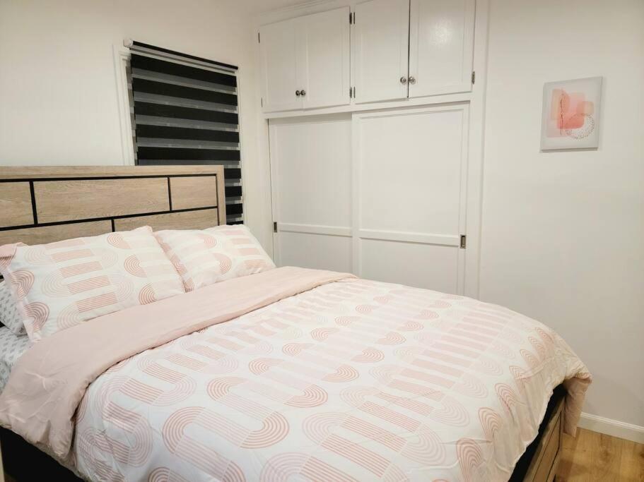 Вилла Newly Furnished Pool House Лос-Анджелес Экстерьер фото