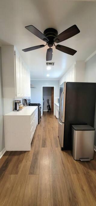 Вилла Newly Furnished Pool House Лос-Анджелес Экстерьер фото