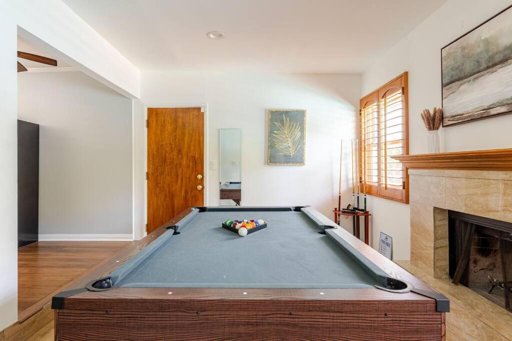 Вилла Newly Furnished Pool House Лос-Анджелес Экстерьер фото